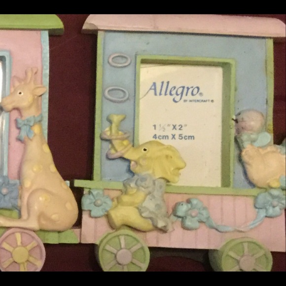 🎁new Baby photo train Frames make nice 💝 - Picture 3 of 7